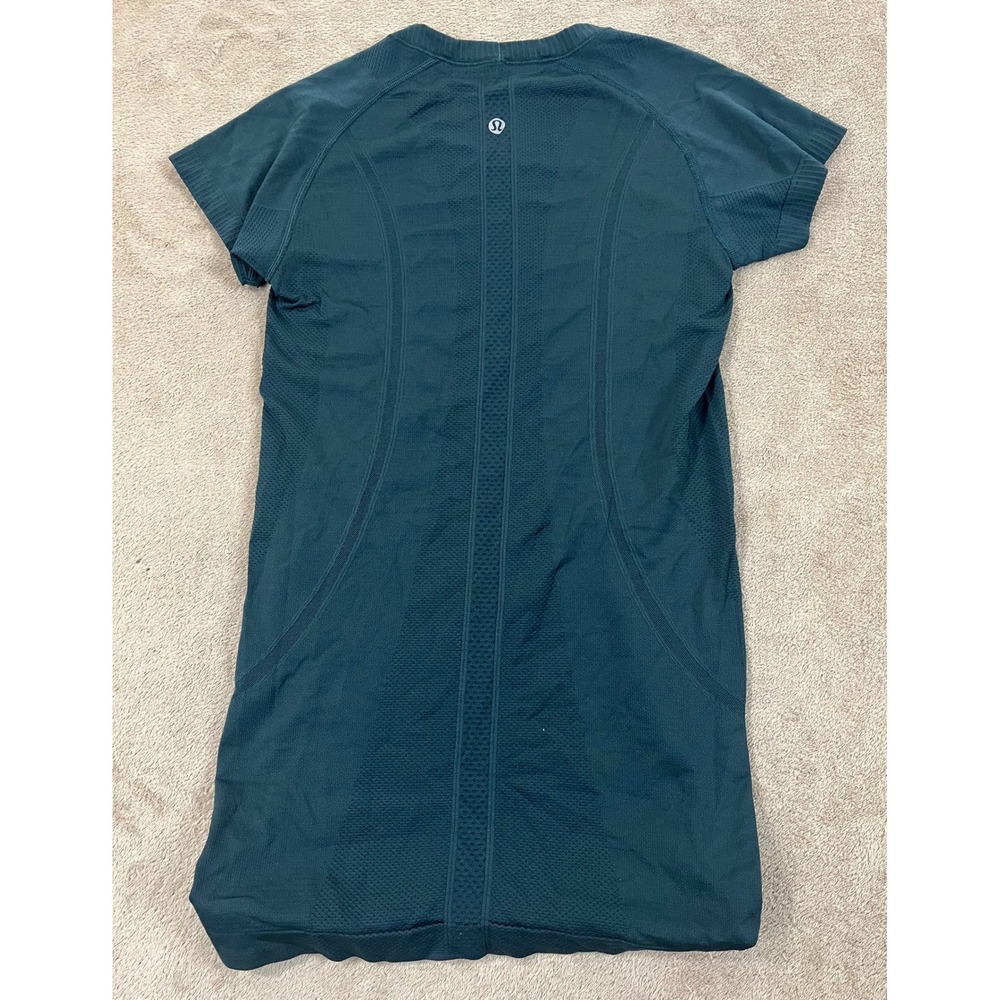 Lululemon The Swiftly Tech Shirt Women 4 Small Green Workout Short Sleeve EUC